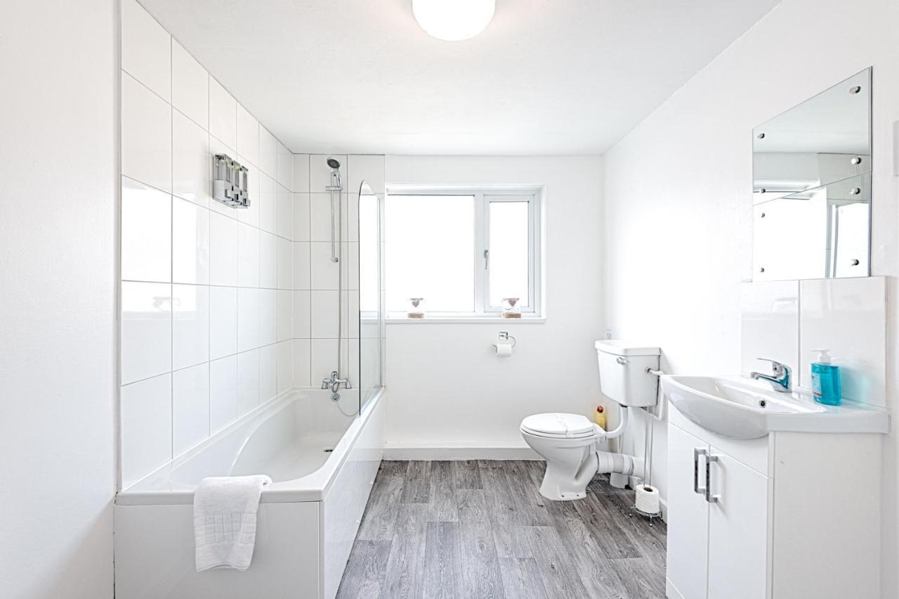 City Centre, Parking, Smart Tv'S In All Rooms Swansea Eksteriør billede