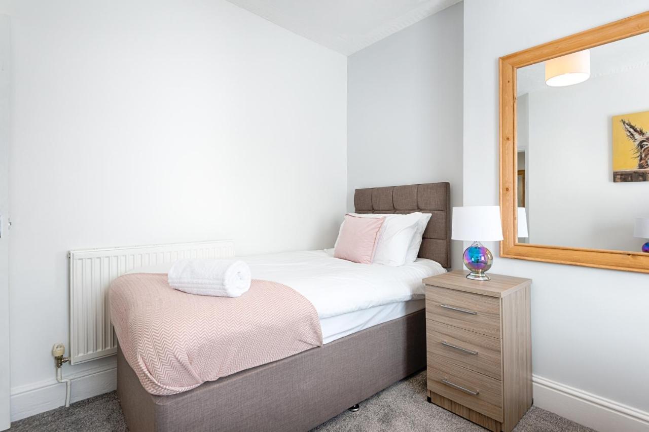 City Centre, Parking, Smart Tv'S In All Rooms Swansea Eksteriør billede